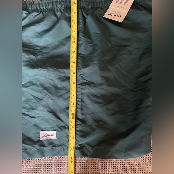 BATHER Solid Pine Swim Trunks Size XL Forest Green Swimsuit New NWT $90 MSRP - Picture 6 of 8